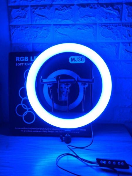Комплект блогера Ringlight кольцевая лампа RGB MJ36, 3 крепления для телефона c штативом 2.1 м. и пульт для смартфона 416172 фото