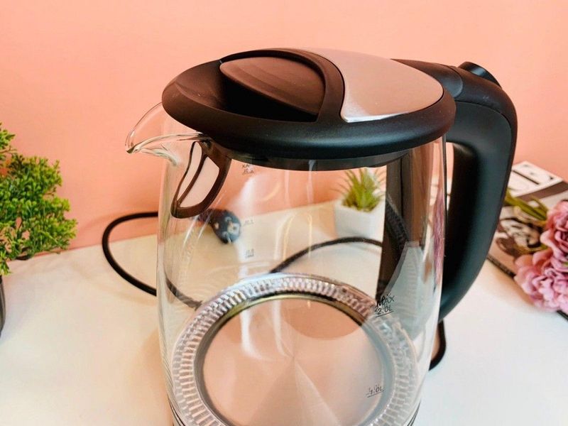Чайник електричний скляний із підсвічуванням 2л 2200Вт із захистом від википання Rainberg RB-703, чорний 444924 фото
